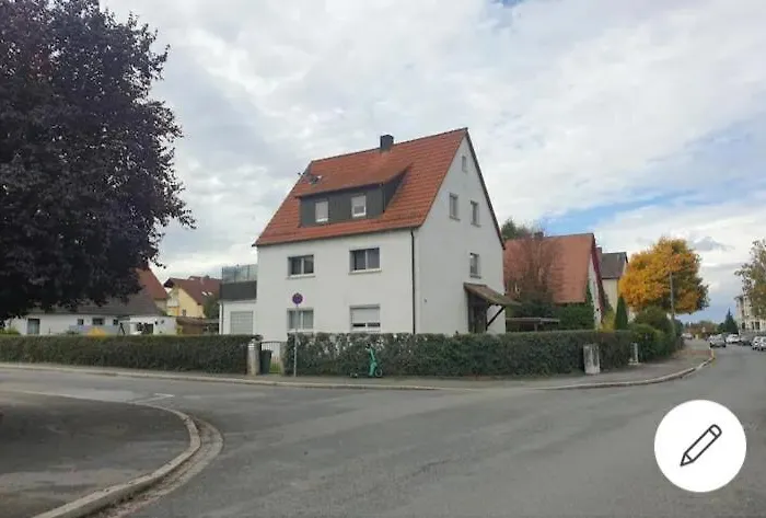 Rk79 Mit 4 Zimmer, Garten Und Pool Naehe Klinikum U-bahn & S-bahn Zum Messegelaende Nuernberg